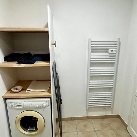 Superbe Appartement Dans Un Mas ニーム エクステリア 写真
